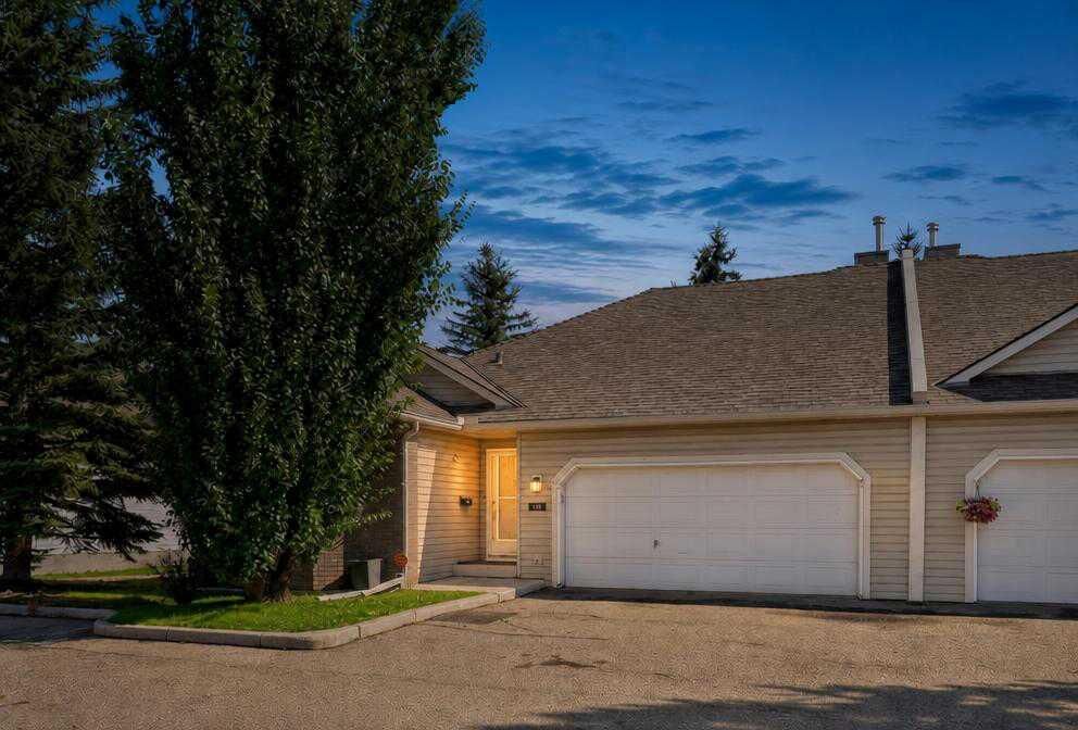 Property Photo:  113 Mt Douglas Villas SE  AB T2Z 3R5 