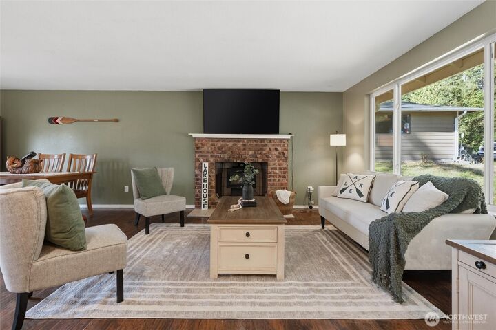 Property Photo: 14320 Englewood Dr NW Drive NW WA 98329