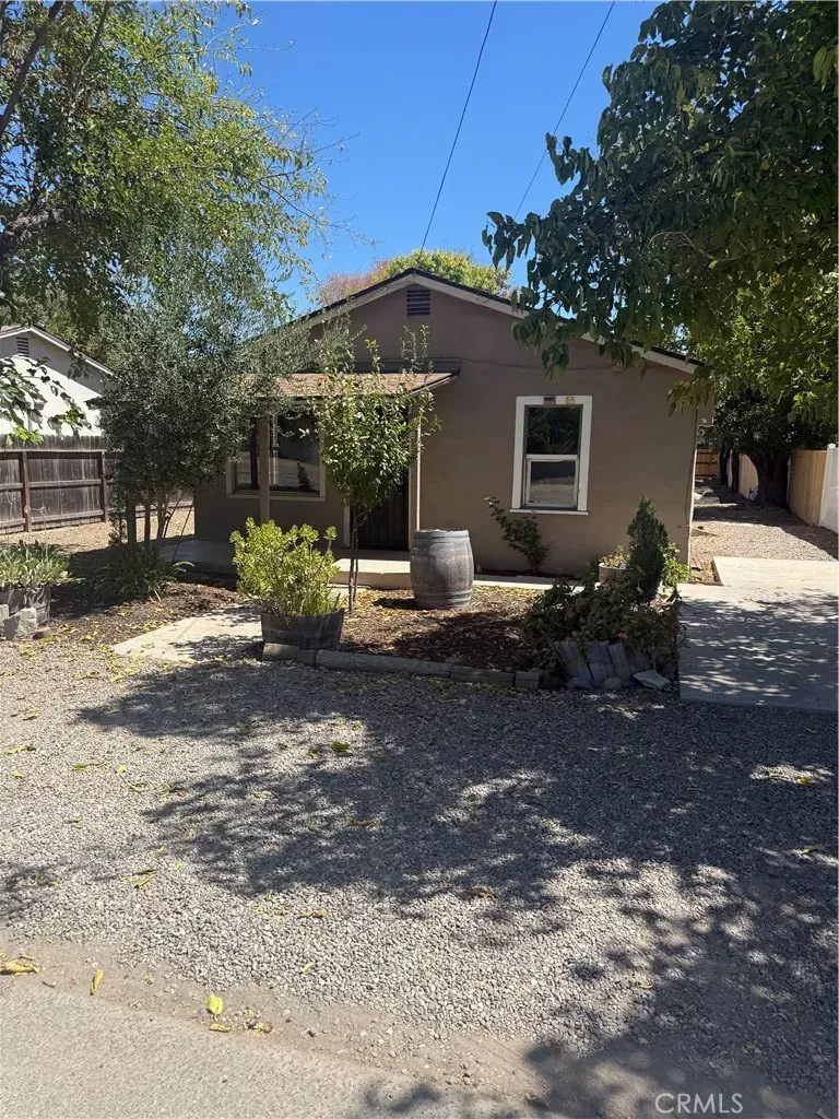 Property Photo:  1420 K  CA 93451 