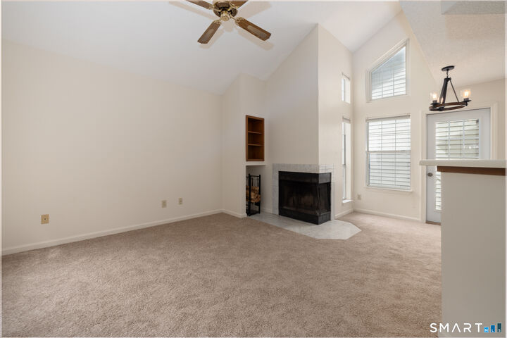 Property Photo:  316 Carriage Crossing Lane 316  CT 06457 
