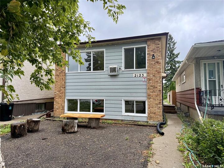 Property Photo:  2123 Reynolds Street A/B  SK S4N 3N2 