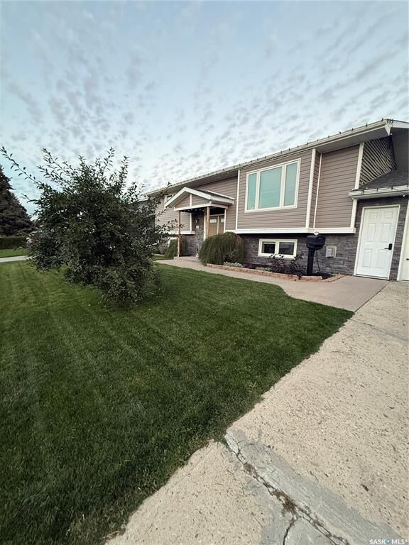 Property Photo:  1348 Princess Crescent  SK S6H 6S9 