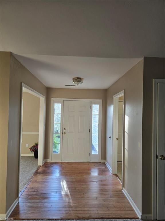 Property Photo: 6232 Spurgeon Way NC 27265