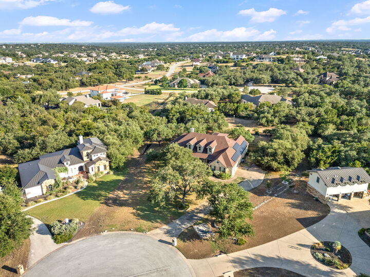 Property Photo:  275 Lonely Pine Cove  TX 78619 