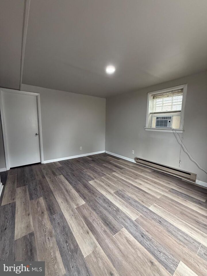 Property Photo: 1425 Dandridge Street VA 22401