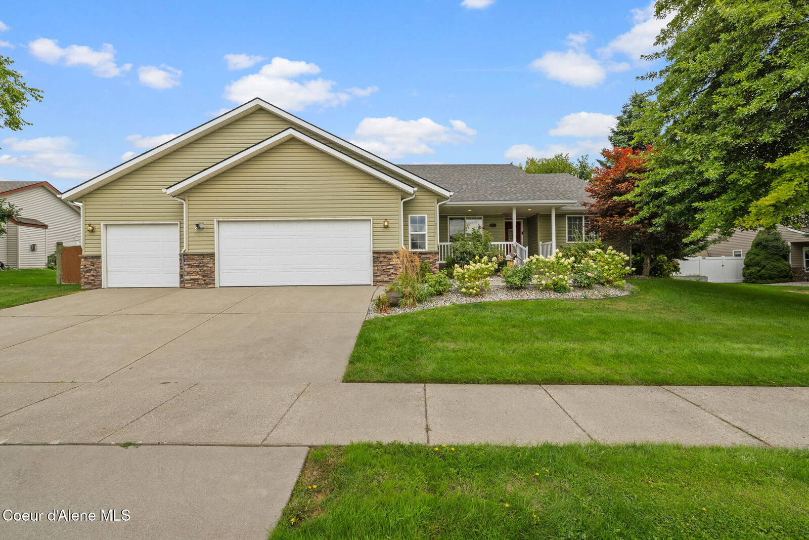 Property Photo: 9015 N Torrey Ln ID 83835