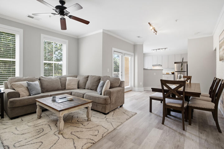 Property Photo: 250 Seven Farms Drive # 202 SC 29492