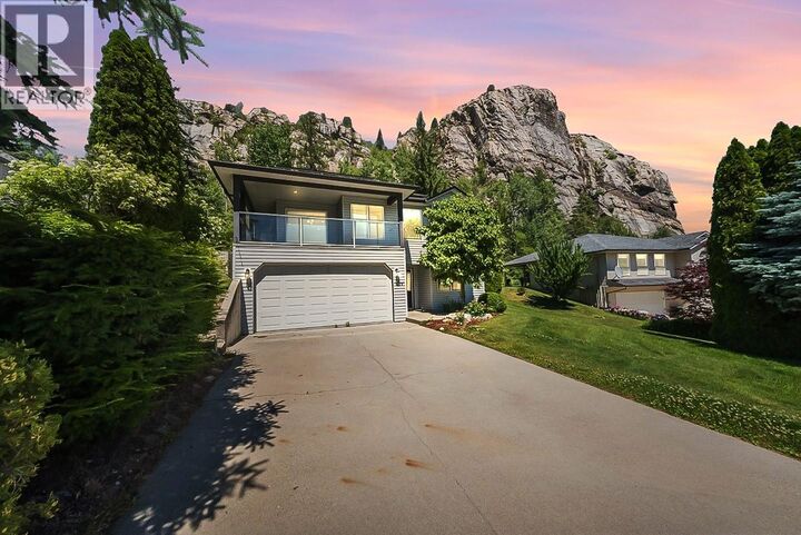 Photo de la propriété:  1479 37th Street  BC V1N 4J5 