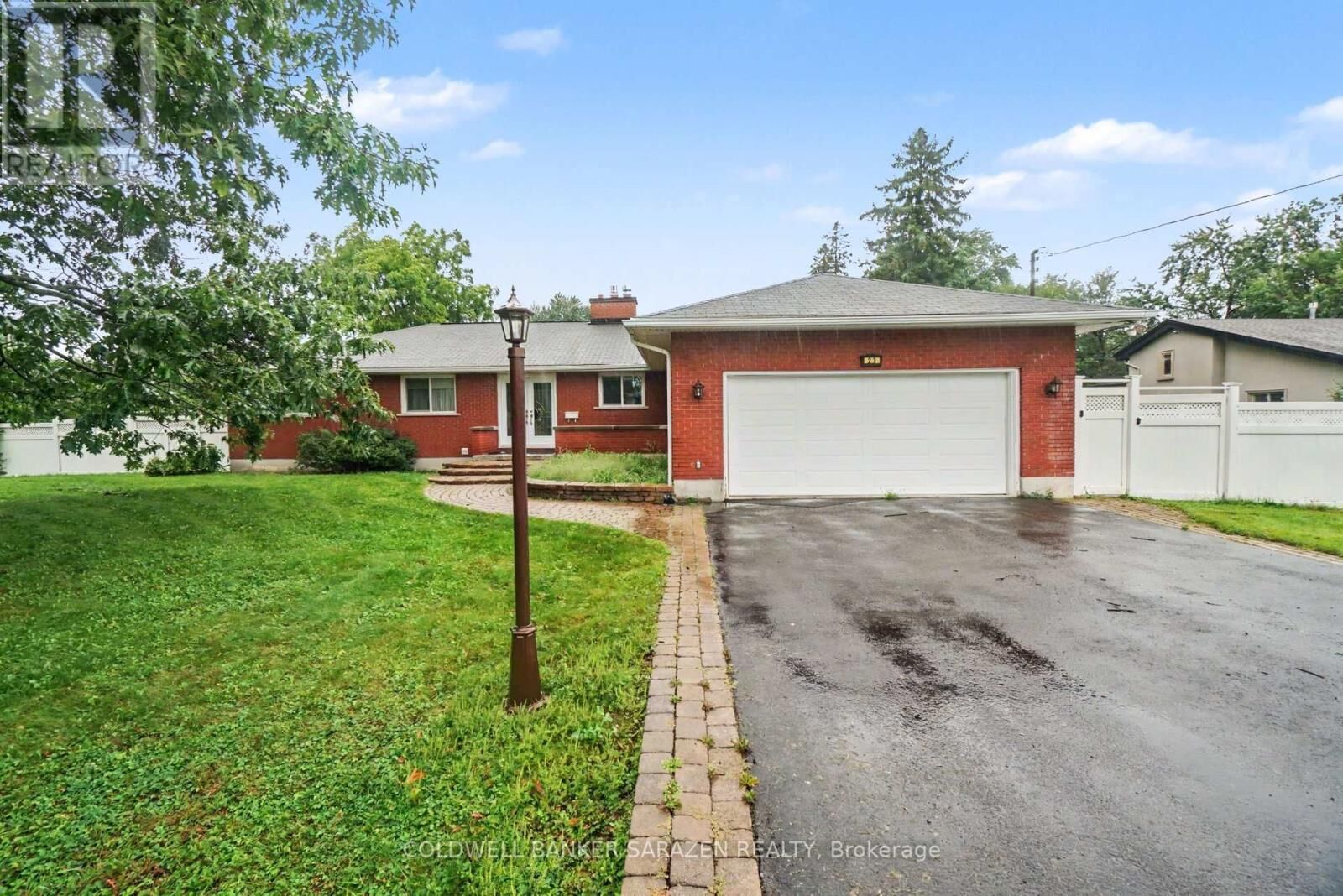 Property Photo: 23 Elma Street ON K1T 3W8