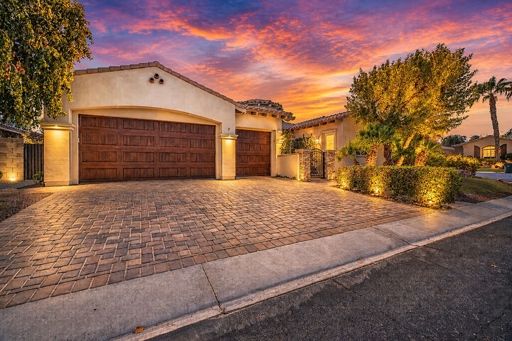 Property Photo: 52320 Whirlaway Trail CA 92253