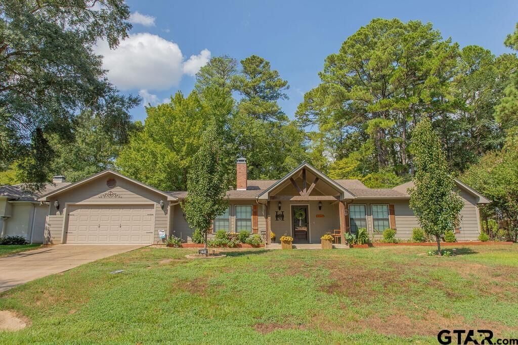 Property Photo: 640 Northgate TX 75771