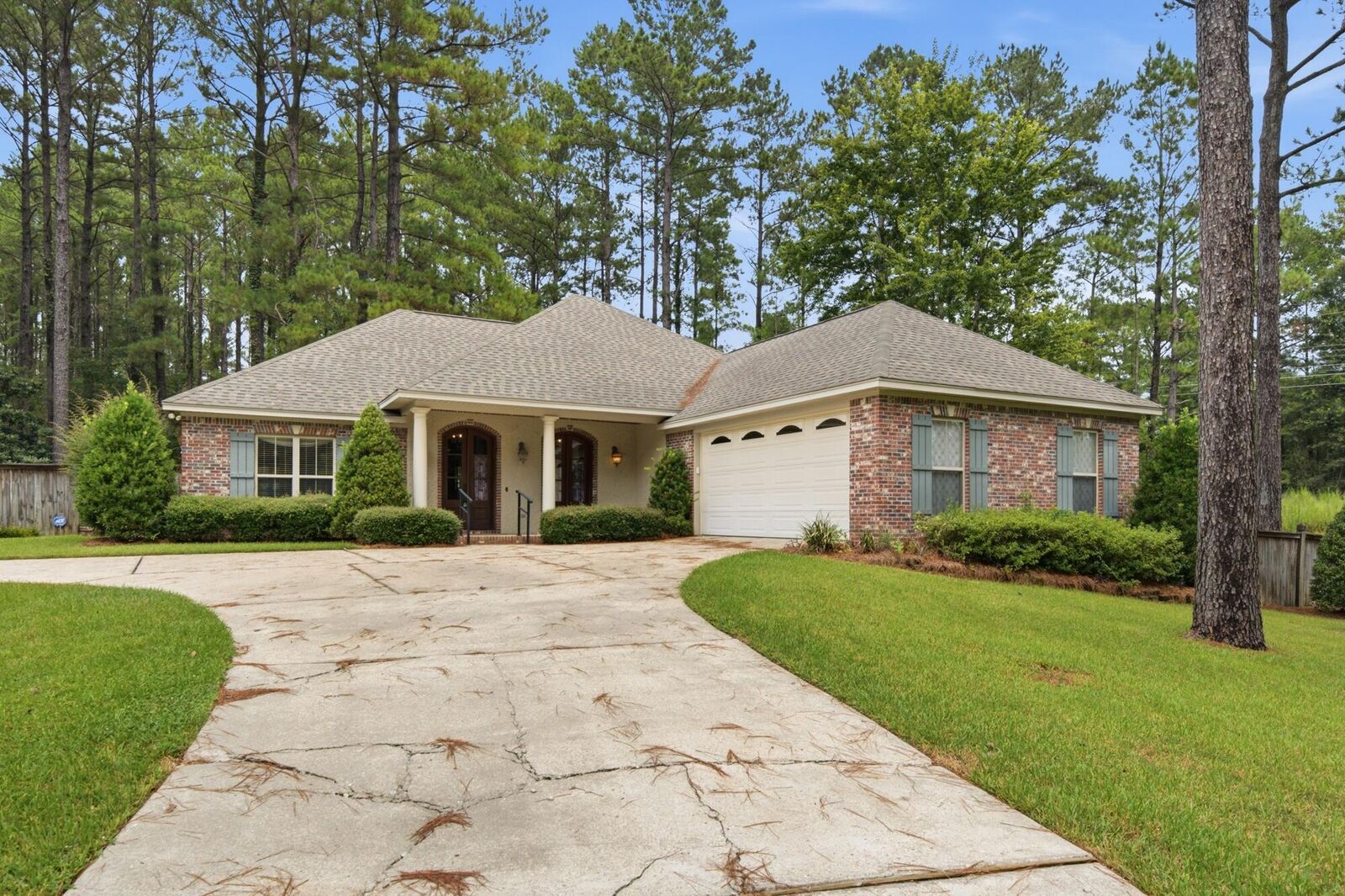Property Photo:  29 Sequatchie  MS 39402 