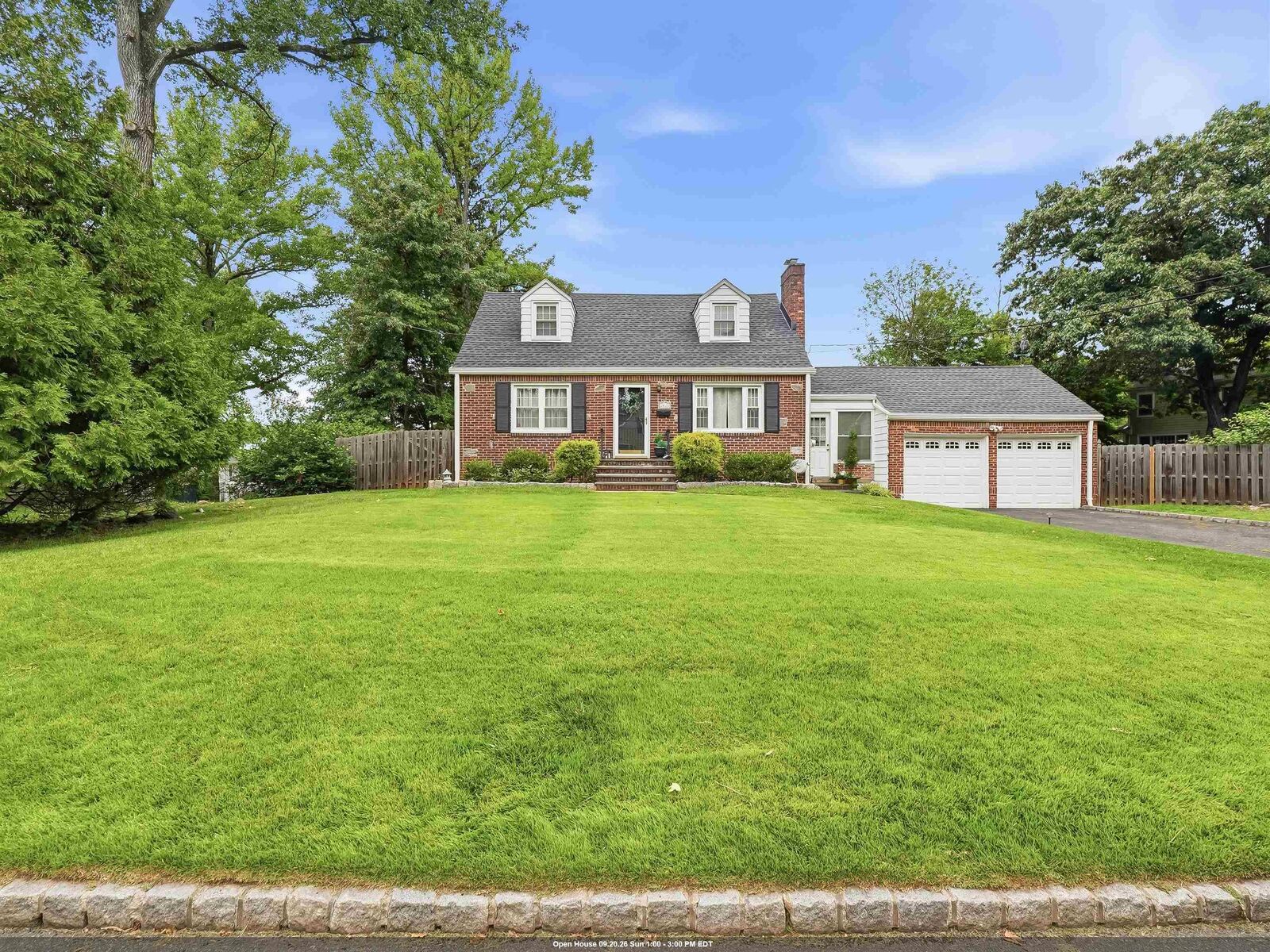 Property Photo: 2025 Hill Top Rd NJ 07076