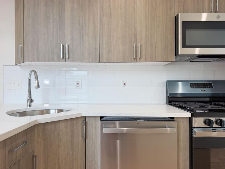 Property Photo: 301 Madison St 3S NJ 07030
