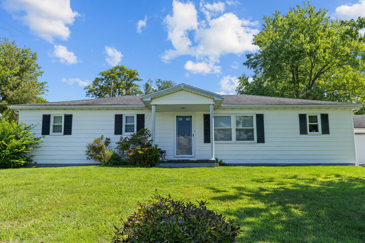 Property Photo: 8020 Bridgeport Road KY 41056
