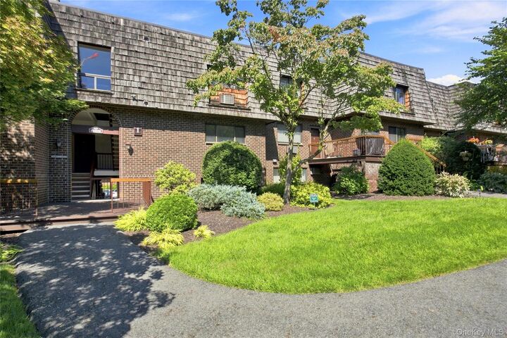 Property Photo: 1 Briarcliff Drive S 4 NY 10562