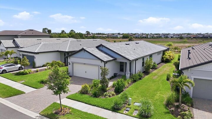Property Photo:  6229 Fish Eagle Court  FL 34275 