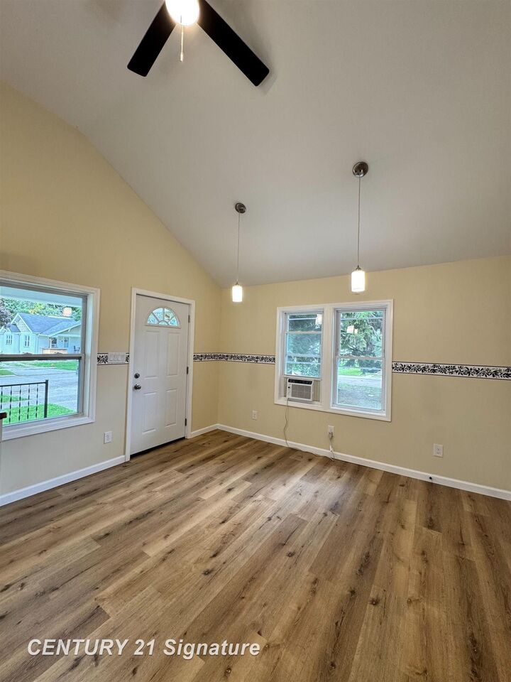 Property Photo: 1910 Newberry Drive MI 48602