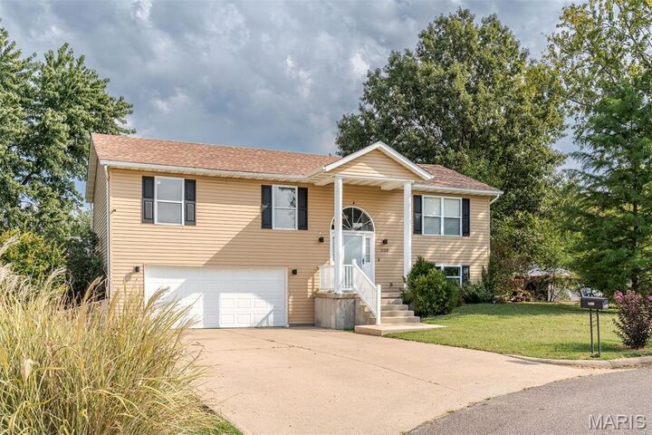 Property Photo: 1153 Pat Street MO 63080