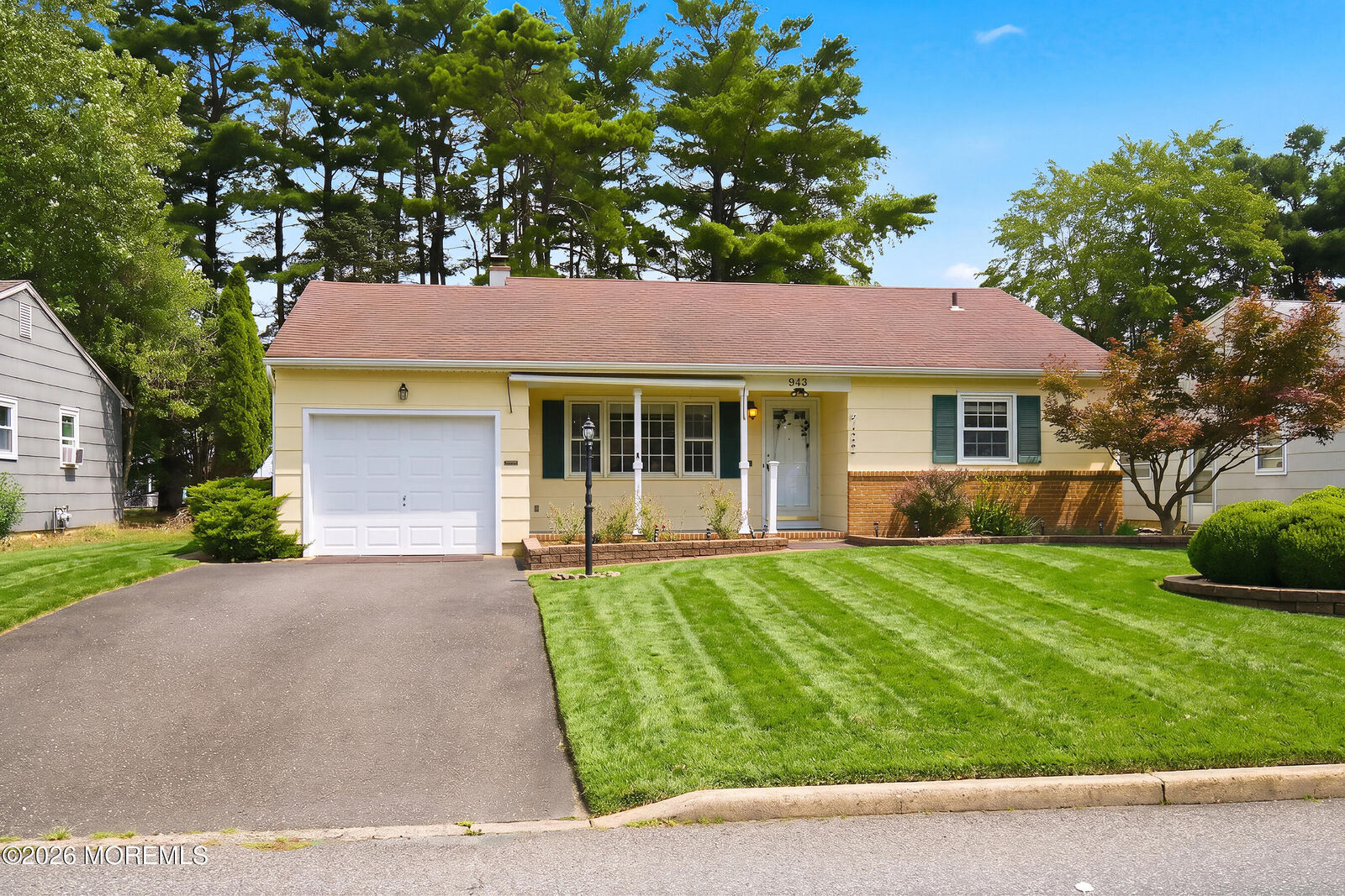 Property Photo: 943 N Edgebrook Drive N NJ 08757