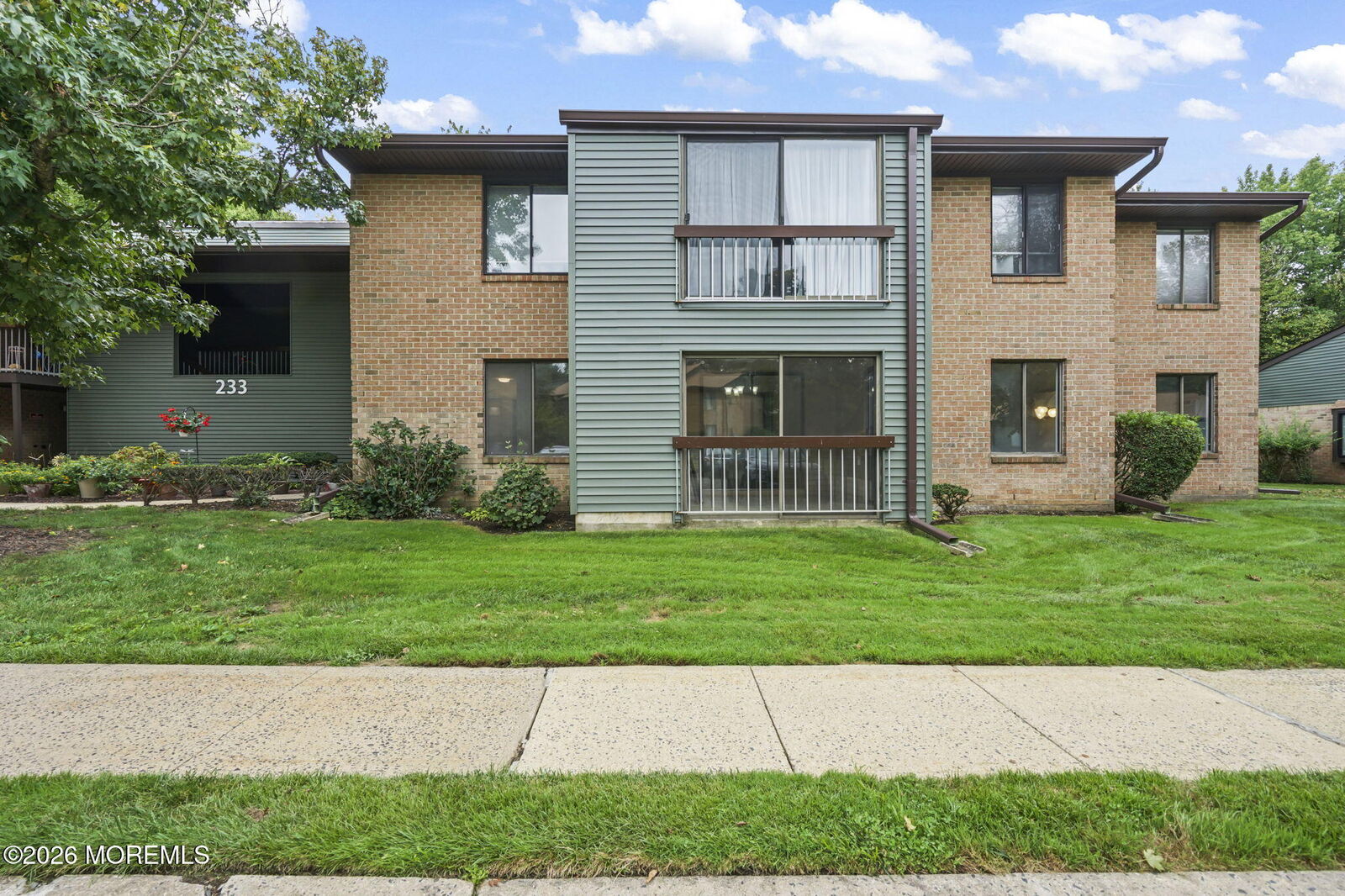 Property Photo:  233 Medford Court  NJ 07726 