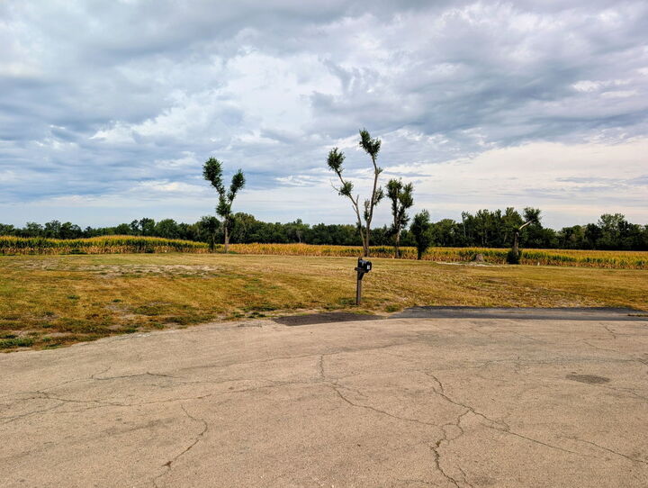 Property Photo: 3 Julie Court IL 60901