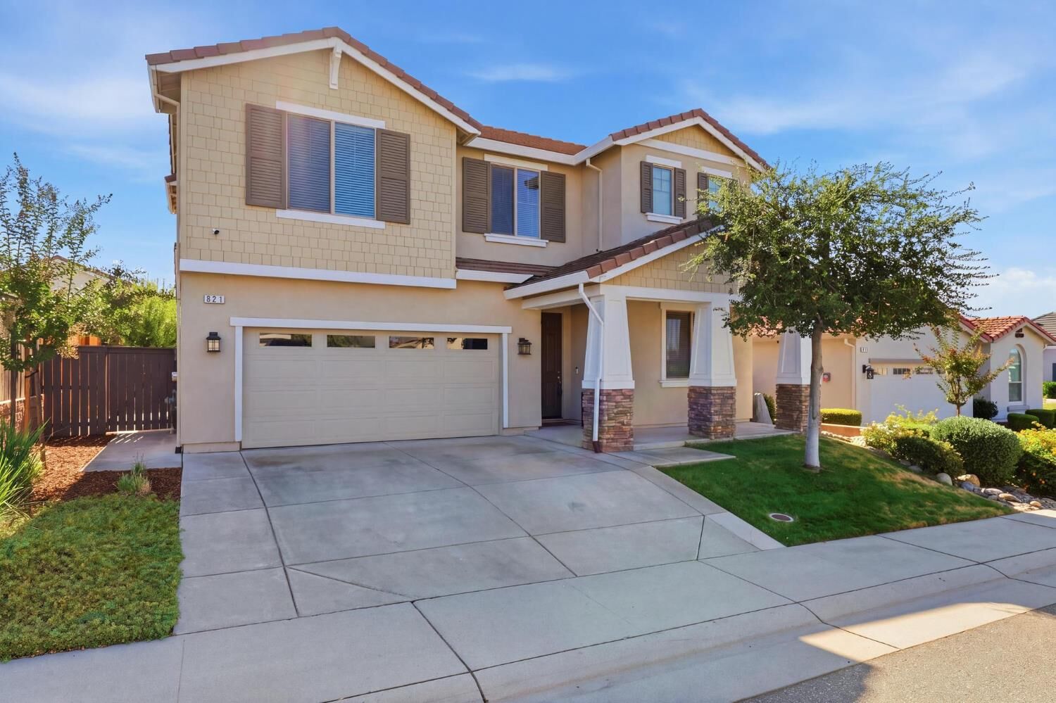 Property Photo:  821 Stage Stop Loop  CA 95765 