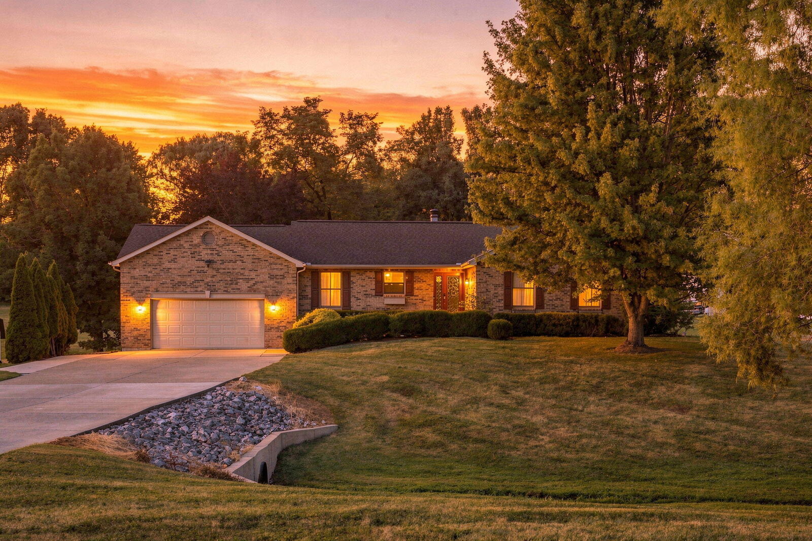 Property Photo: 1834 Whispering Trail KY 41091