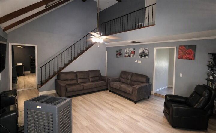 Property Photo: 516 Lynnmeade Road LA 70056