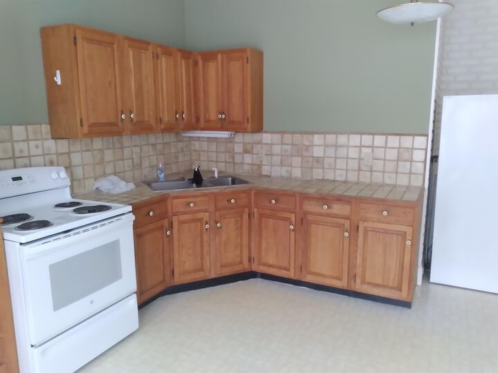 Property Photo: 8 Old Hinsdale Road NH 03441