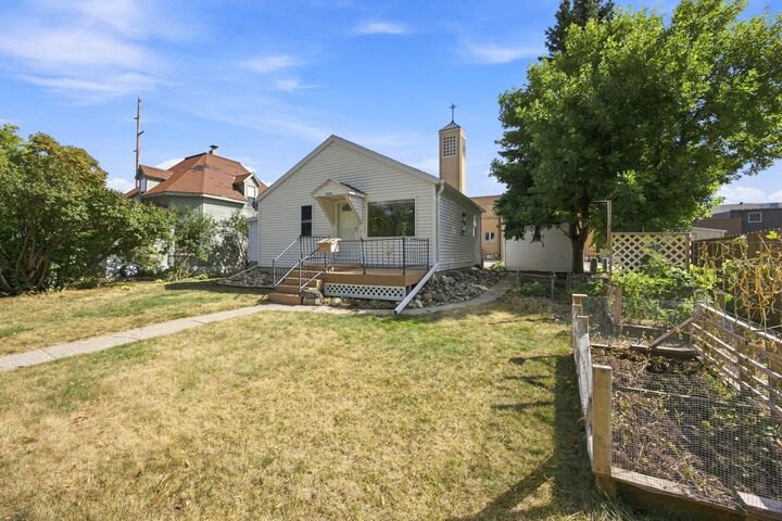 Property Photo:  224 3rd Street N  MN 56520 
