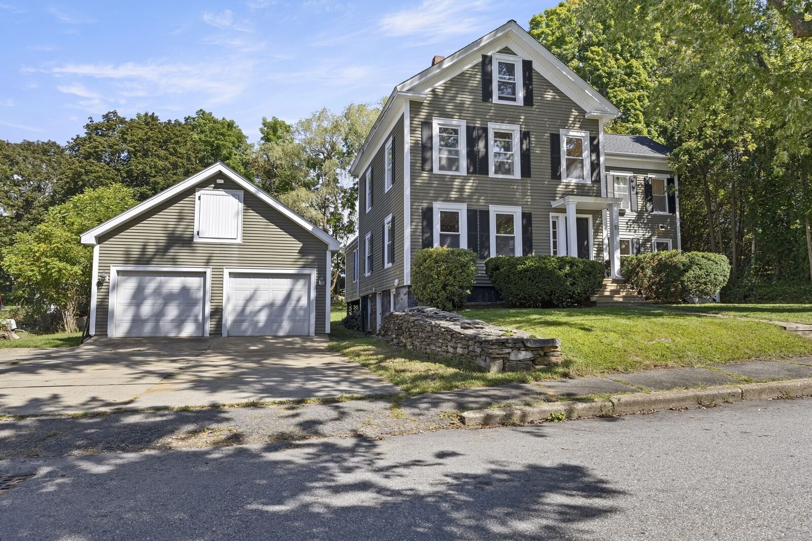 Property Photo:  10 Spring St  MA 01535 