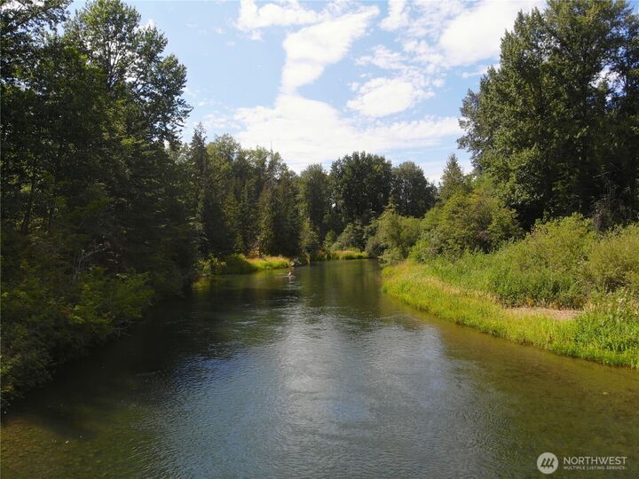 Property Photo: 75 Xx Lavender Road WA 98103