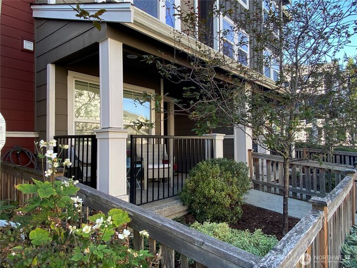 Property Photo: 3430 SW Graham Street 903 WA 98126