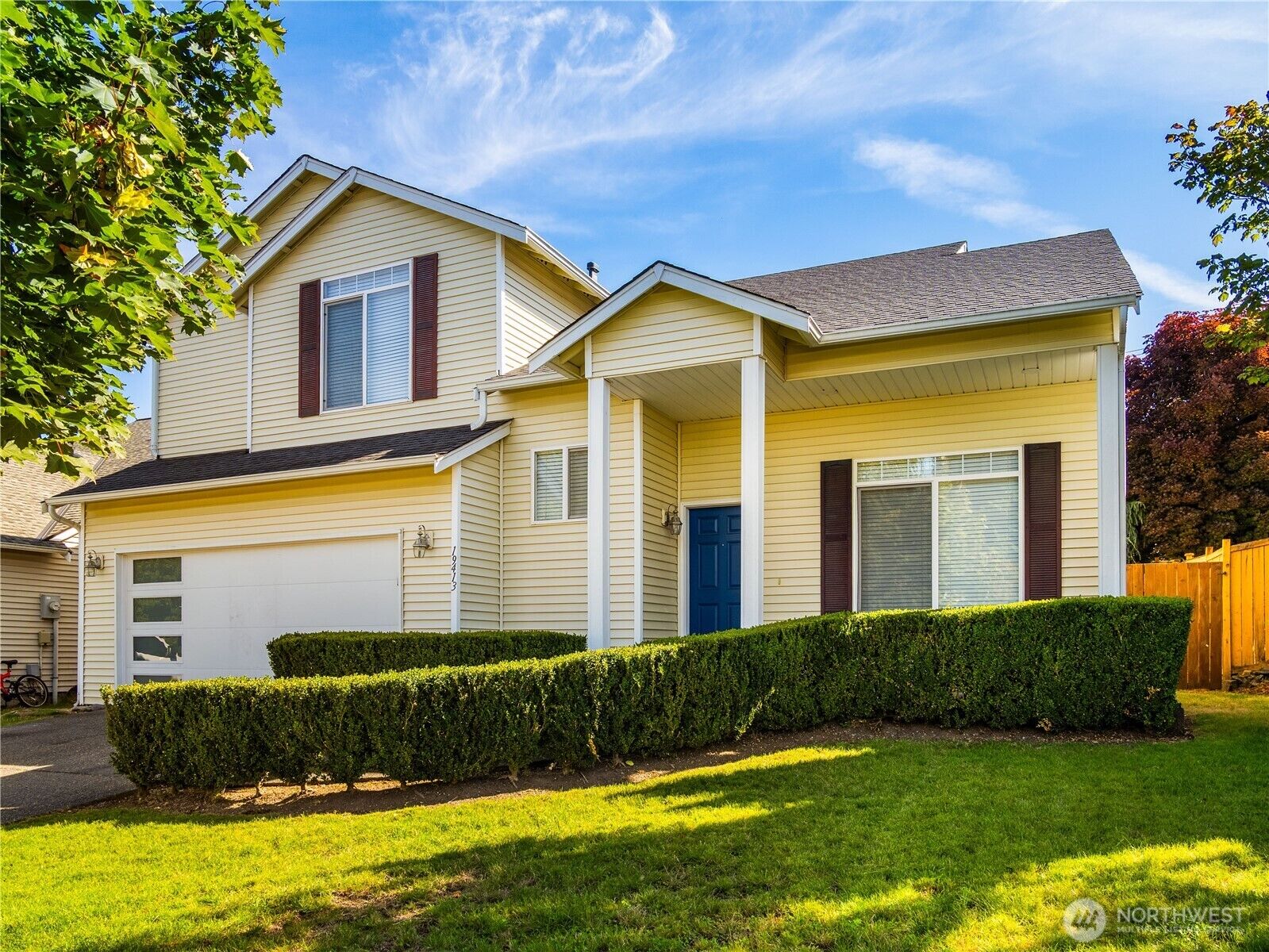 Property Photo: 19413 77th Avenue E WA 98387