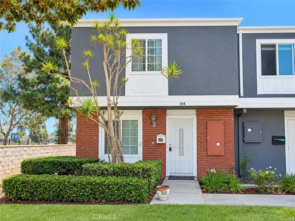 Property Photo:  104 Yorktown  CA 92626 