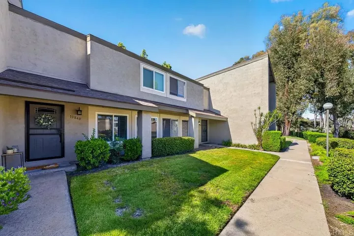 Property Photo: 10842 Macouba Place CA 92124
