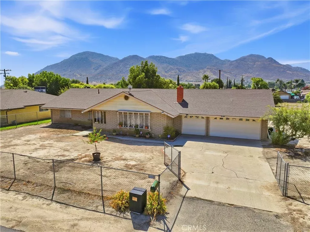 Property Photo: 29095 Bay Avenue CA 92555