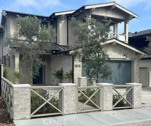 Property Photo:  1808 Laurel Ave  CA 90266 