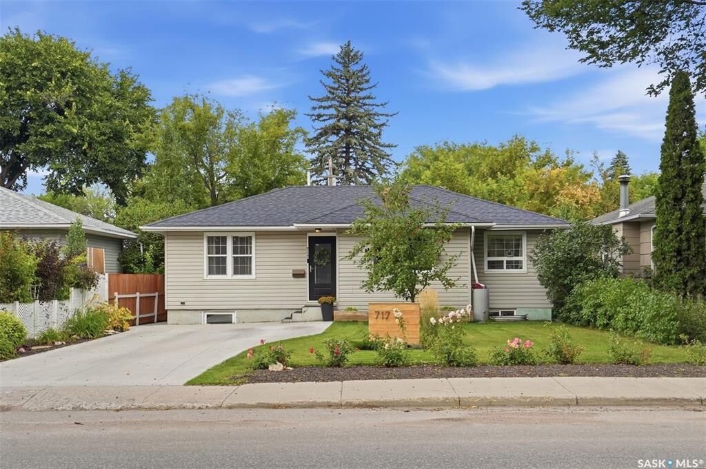Property Photo: 717 Taylor Street E SK S7H 1W1