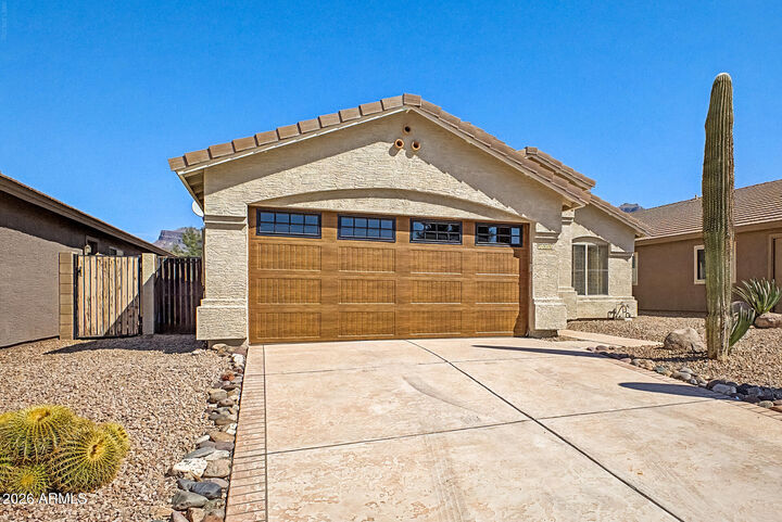 Property Photo:  10346 E Desert Dawn Drive  AZ 85118 