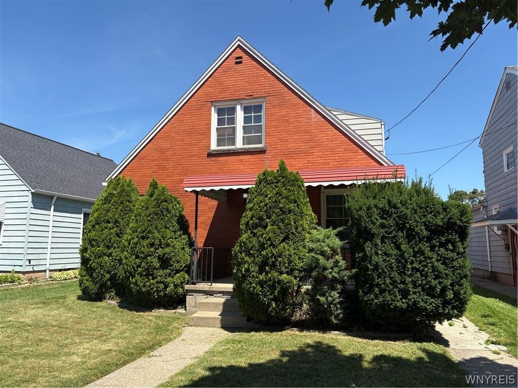 Property Photo:  2438 Forest Avenue  NY 14301 