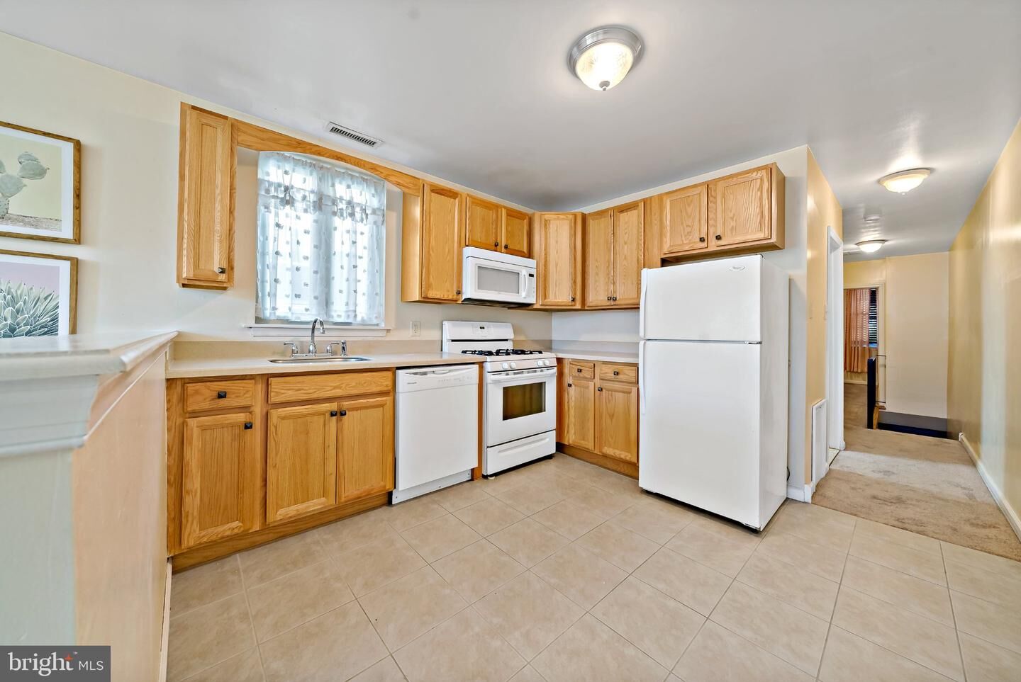 Property Photo:  1942 Wolf Street 2  PA 19145 