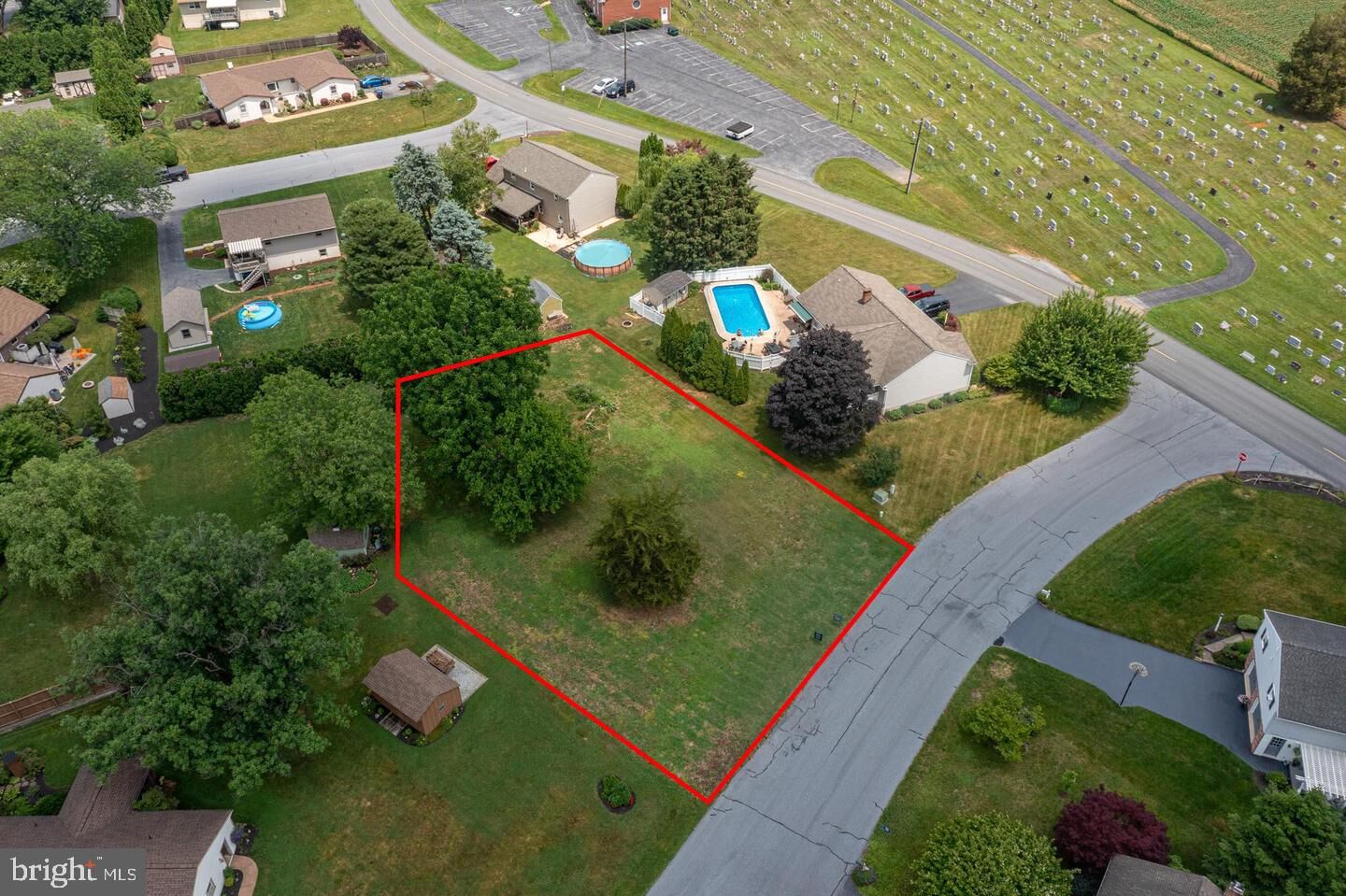 Property Photo:  734 Pleasant Dr  PA 17557 