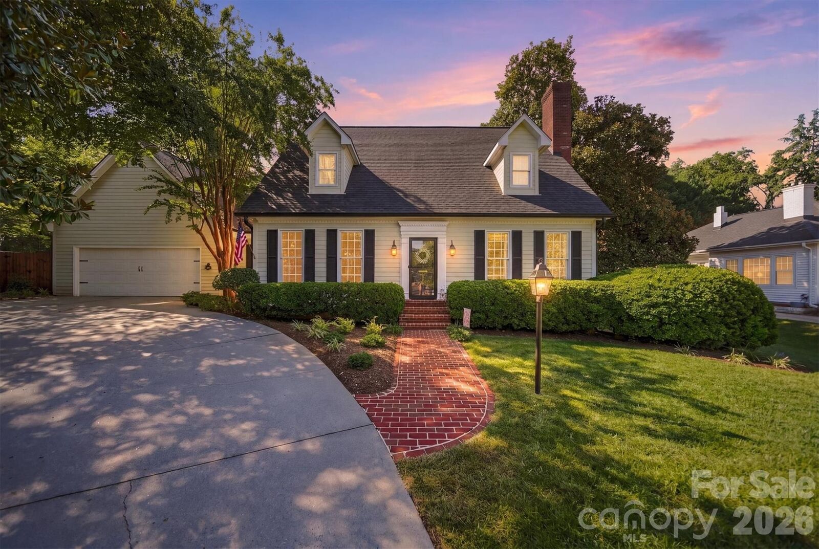 Property Photo:  114 6th Avenue NE  NC 28601 
