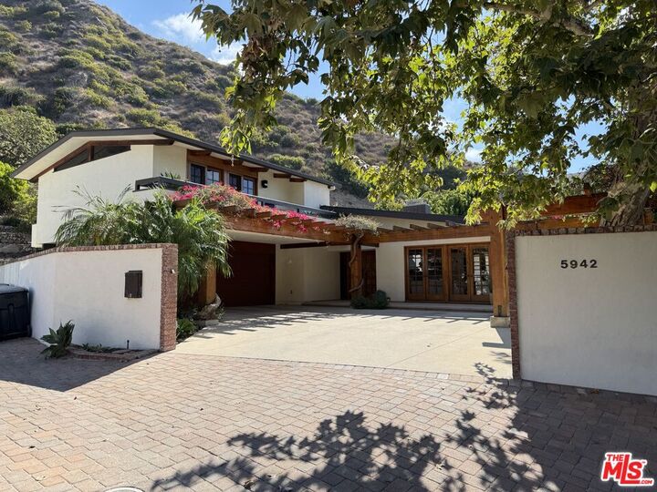 Property Photo:  5942 Paseo Canyon Dr  CA 90265 