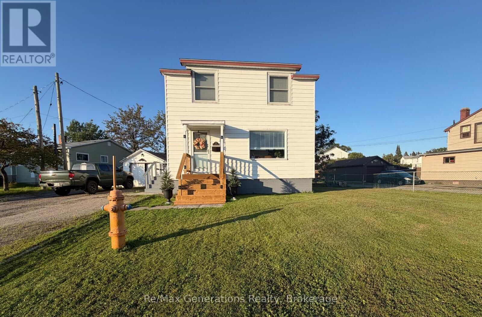 Property Photo:  77 Yawkey Avenue  ON P0T 2E0 