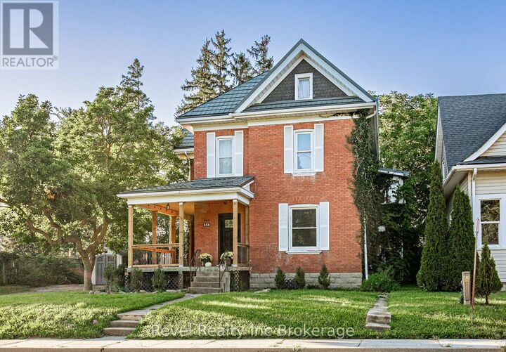 Property Photo:  131 King Street East  ON N5C 1G8 