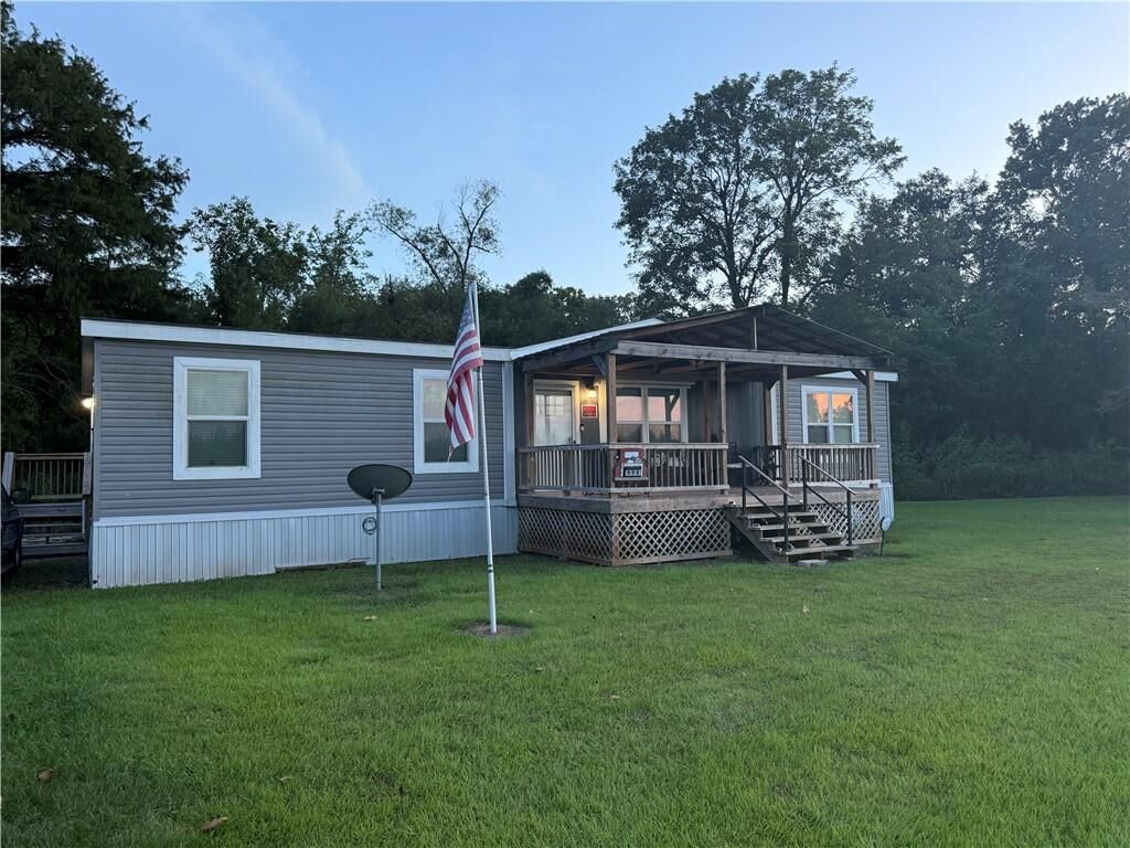 Property Photo:  990 Chickamaw Road  LA 71346 
