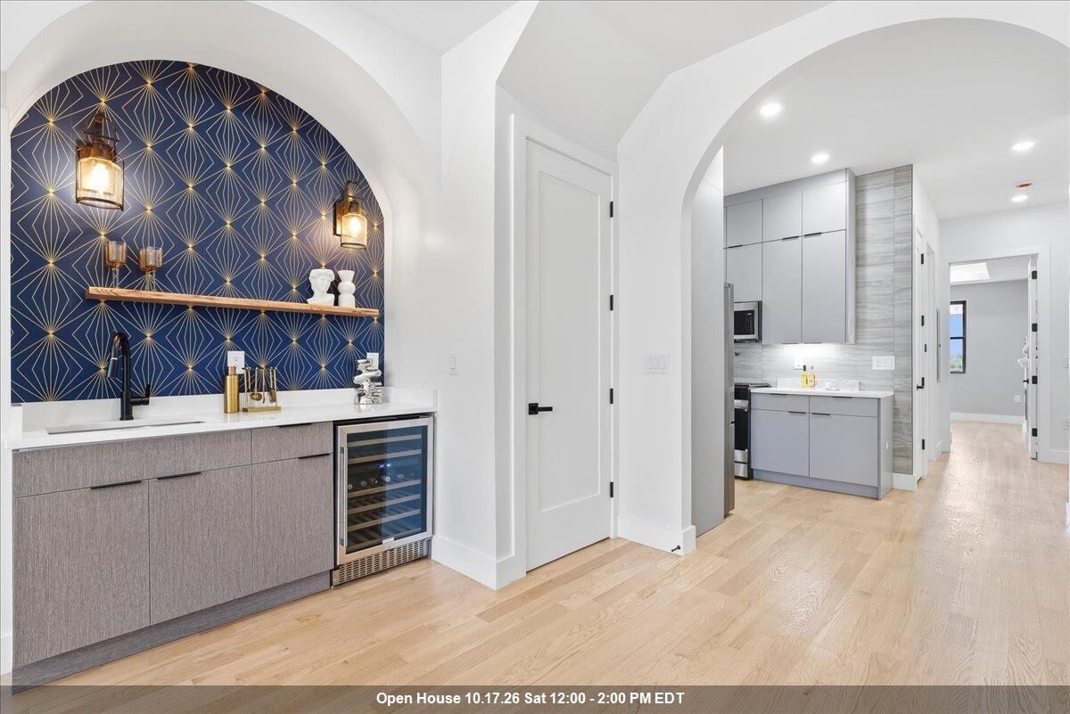 Property Photo: 81 Lexington Ave 1 NJ 07304